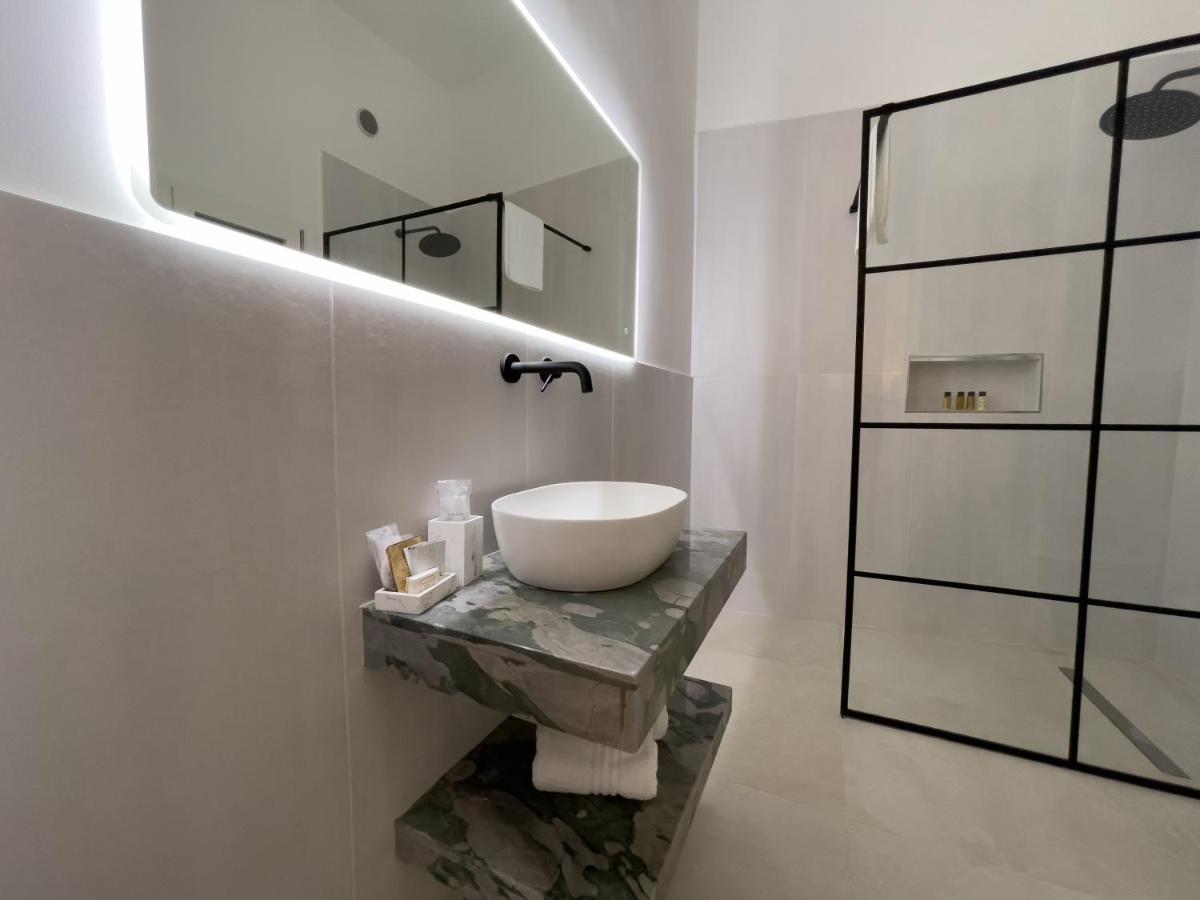 Ritucci Suite Lecce Bagian luar foto